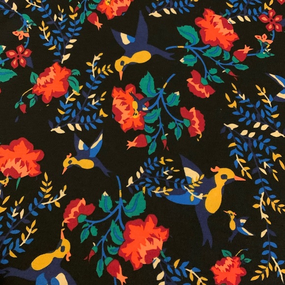 *4/$30*Hummingbird Lynnae top - Picture 3 of 6